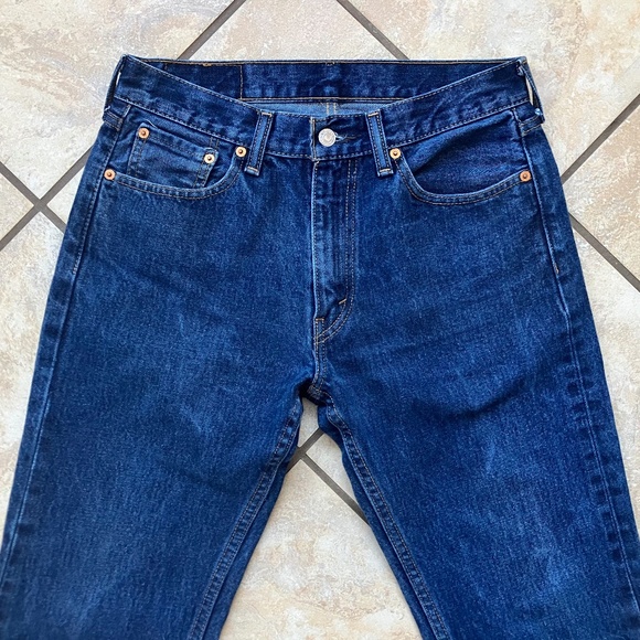 Red label Levi’s Jeans - Picture 1 of 8